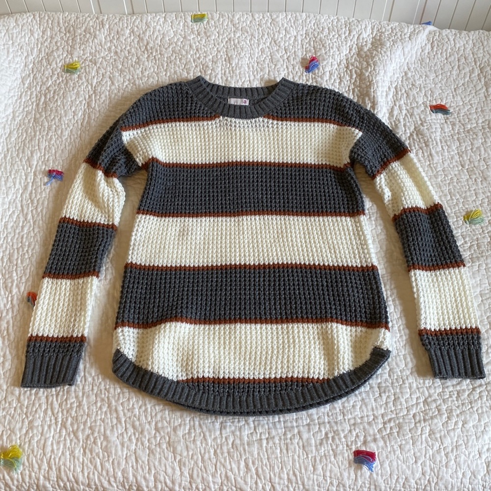 Knit sweater